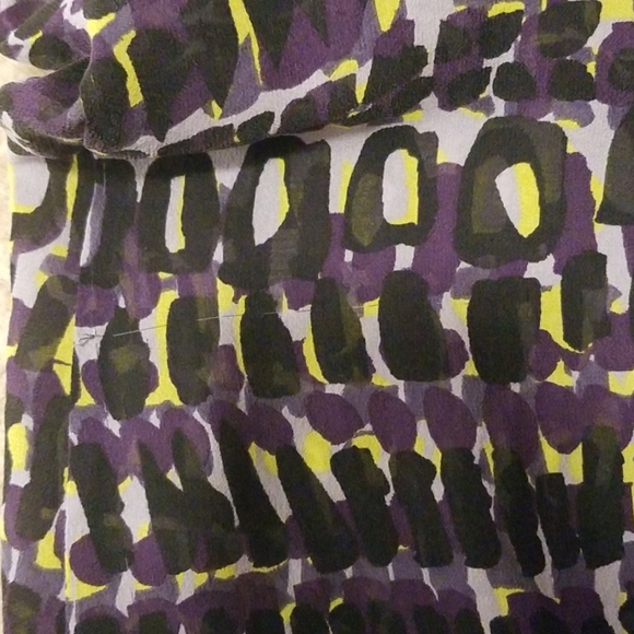 Flounce purple yellow pattern light silk tank top - Picture 7 of 7